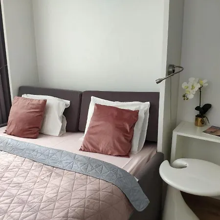 Apartamenty Aleje Jerozolimskie Warszawa Zewnętrze zdjęcie